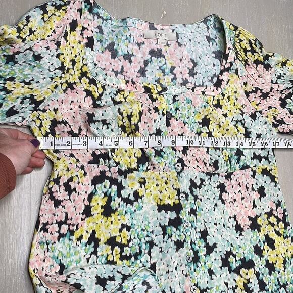 LOFT pastel floral blouse - Picture 6 of 7